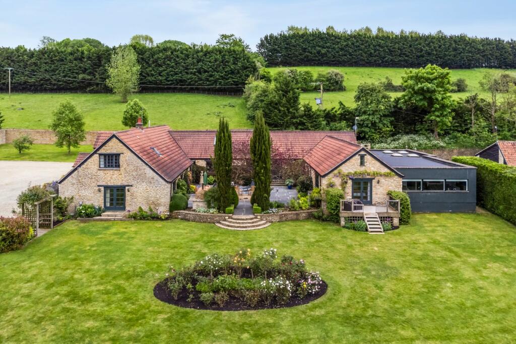 Additional property image - Beckington, Frome, BA11