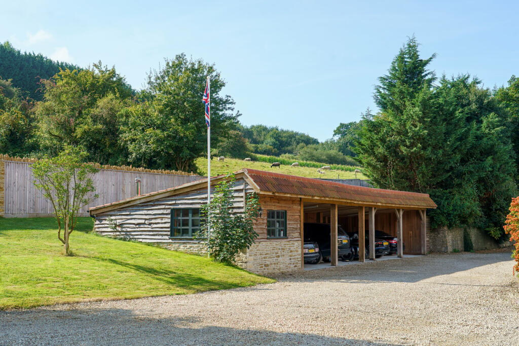 Additional property image - Beckington, Frome, BA11