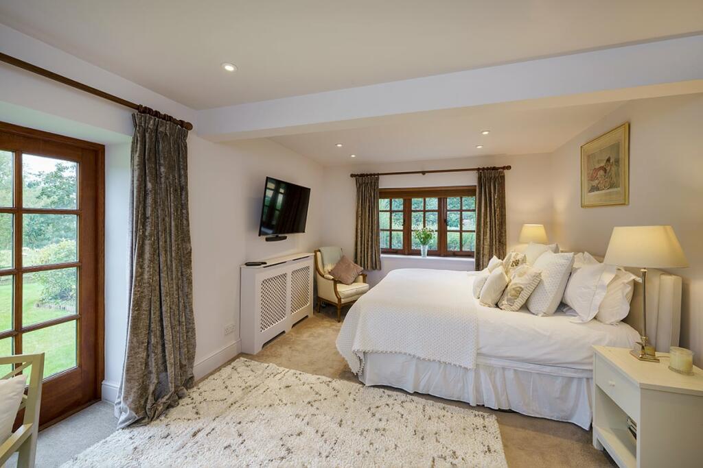 Additional property image - Beckington, Frome, BA11