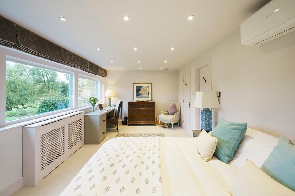 Additional property image - Beckington, Frome, BA11