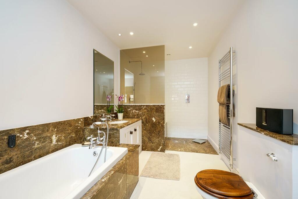 Additional property image - Beckington, Frome, BA11