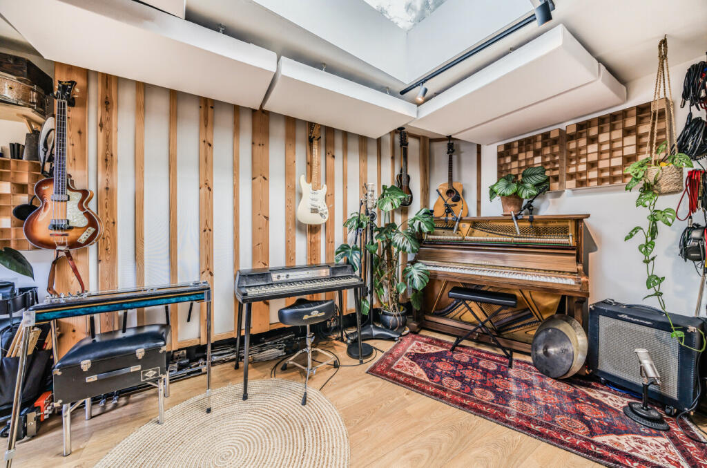 Additional property image - Keyford, Frome, BA11
