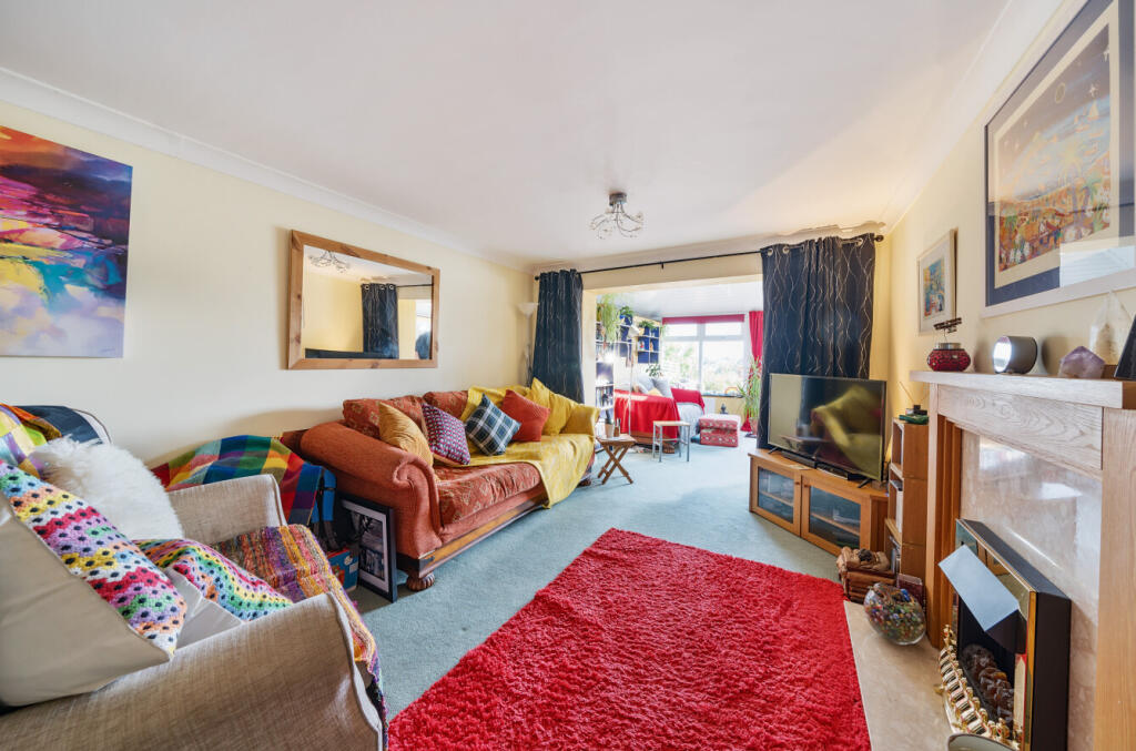 Additional property image - Chapmans Close, Frome, BA11