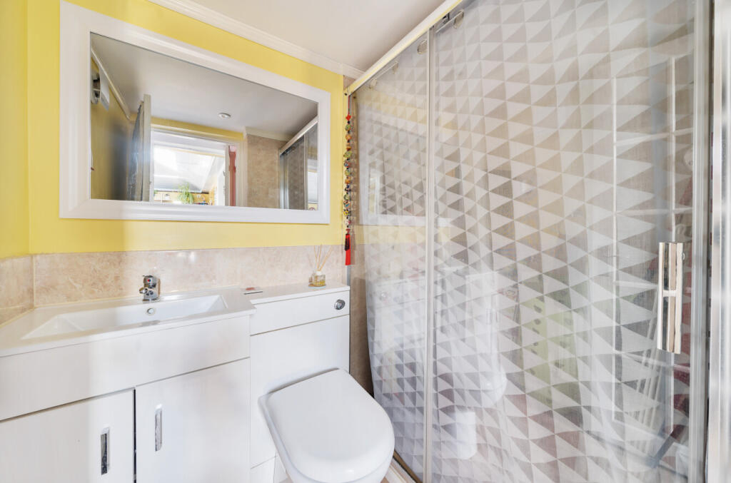Additional property image - Chapmans Close, Frome, BA11