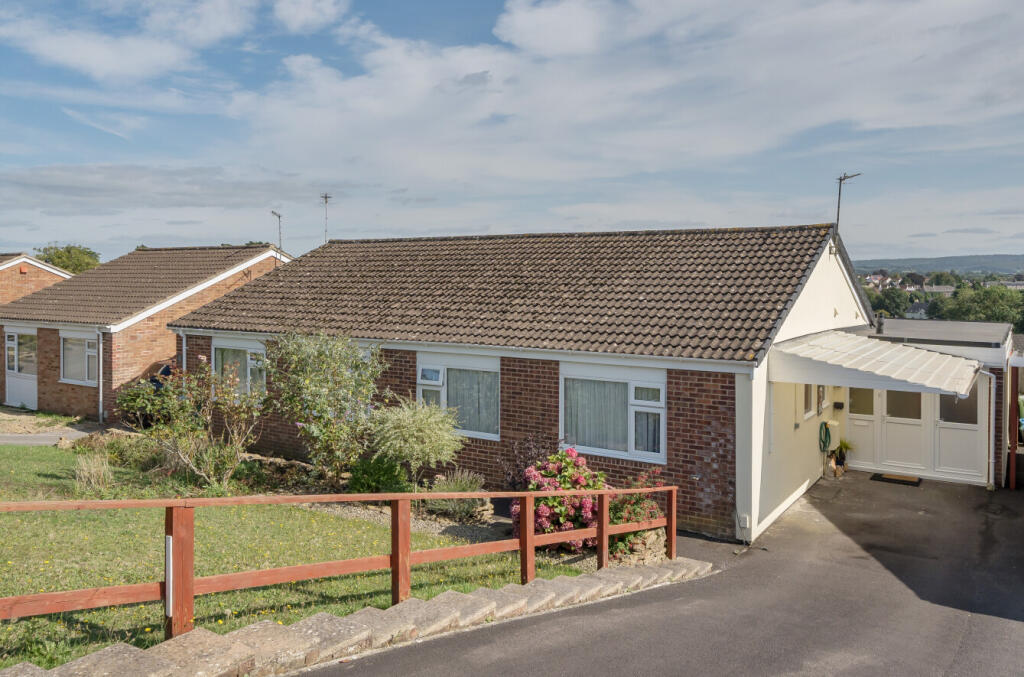 Additional property image - Chapmans Close, Frome, BA11