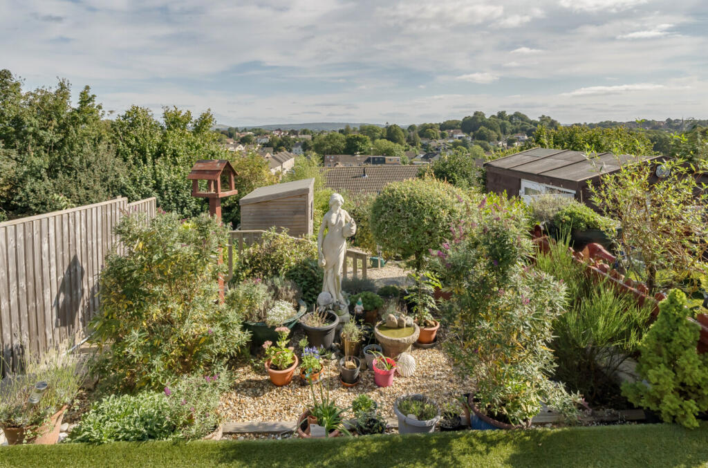 Additional property image - Chapmans Close, Frome, BA11