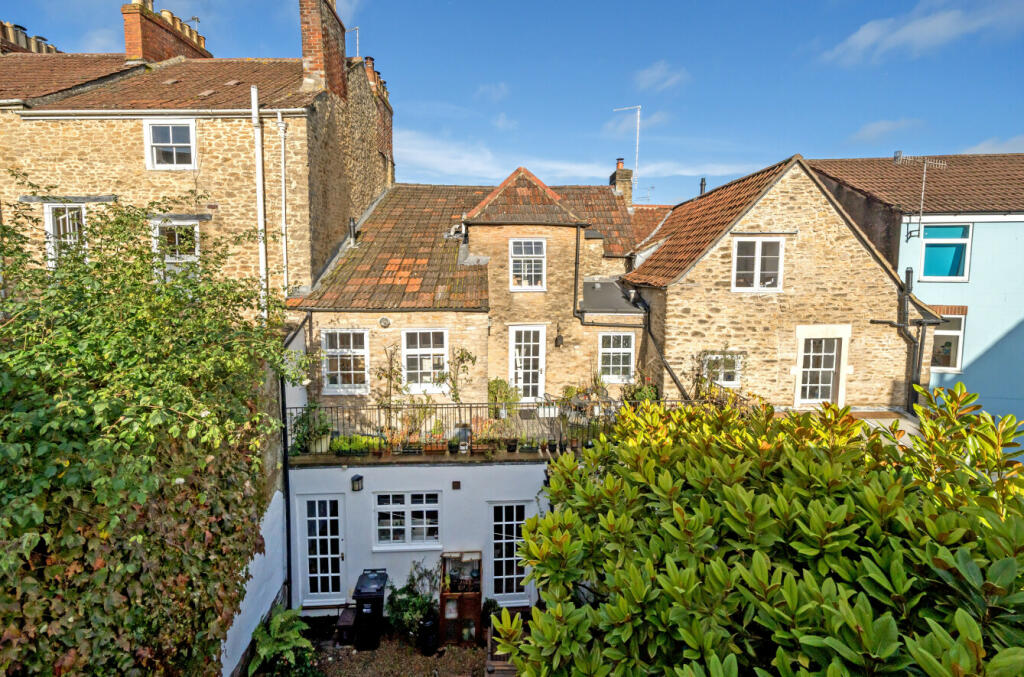 Additional property image - Catherine Street, Frome, BA11