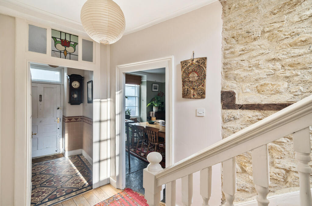 Additional property image - Catherine Street, Frome, BA11