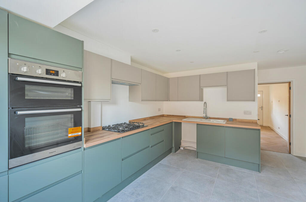Additional property image - Bath Street, Frome, Frome, BA11