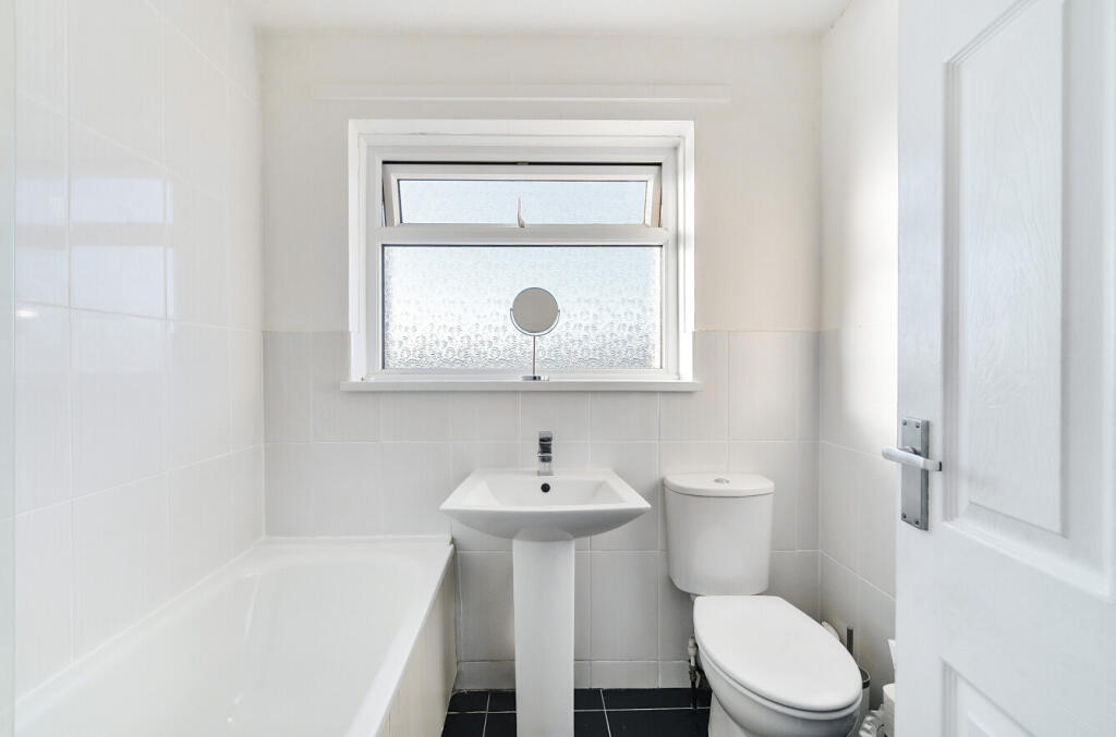 Additional property image - Critchill Road, Frome, Somerset, BA11