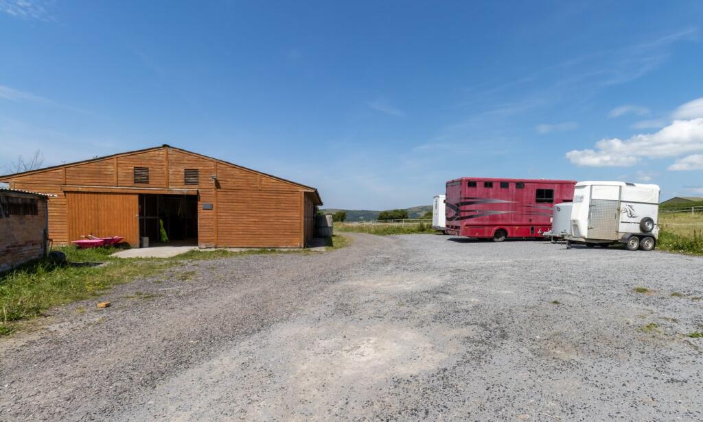 Additional property image - Badgworth Lane, Badgworth, BS26