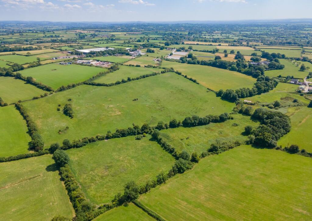 Additional property image - Badgworth Lane, Badgworth, BS26