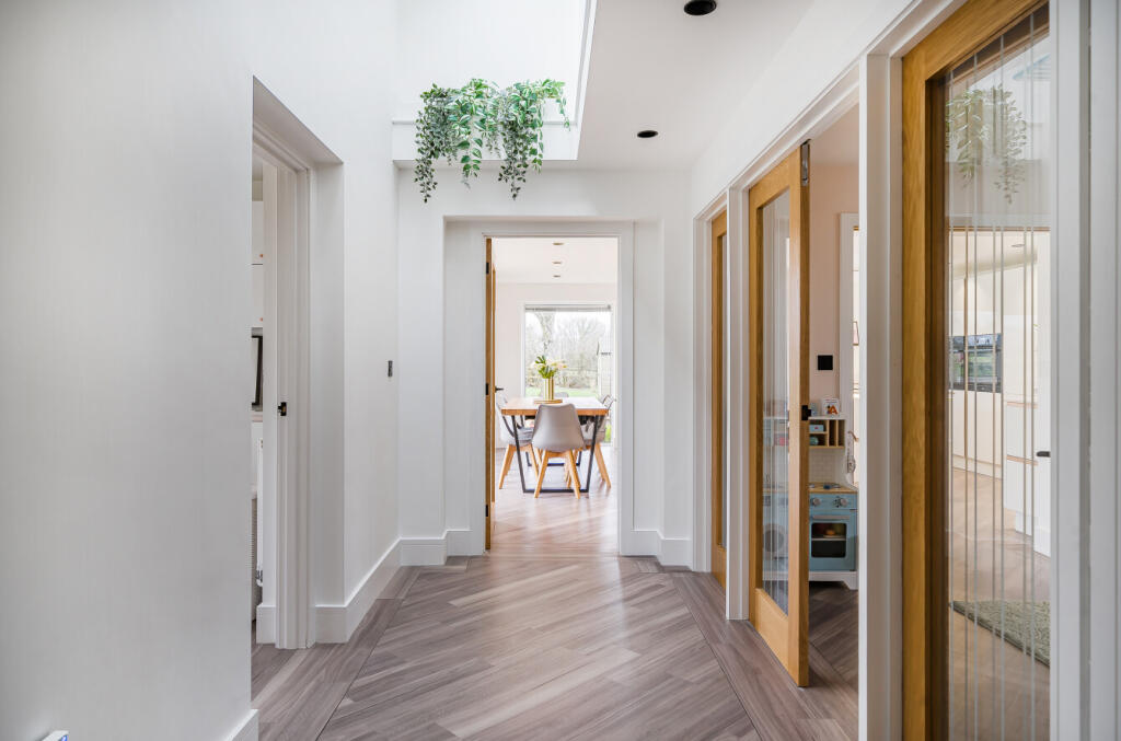 Additional property image - Pedlars Grove, Chapmanslade, Near Frome, BA13