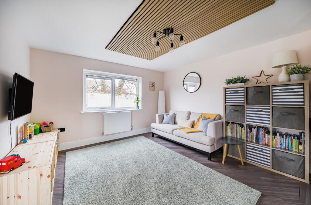 Additional property image - Pedlars Grove, Chapmanslade, Near Frome, BA13