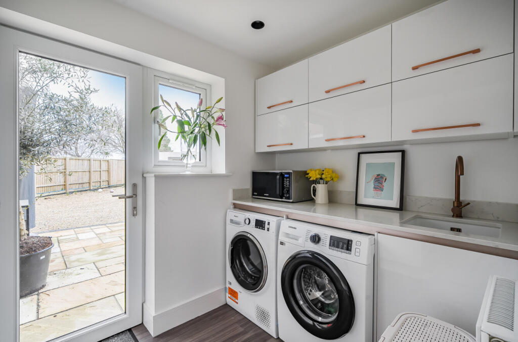 Additional property image - Pedlars Grove, Chapmanslade, Near Frome, BA13