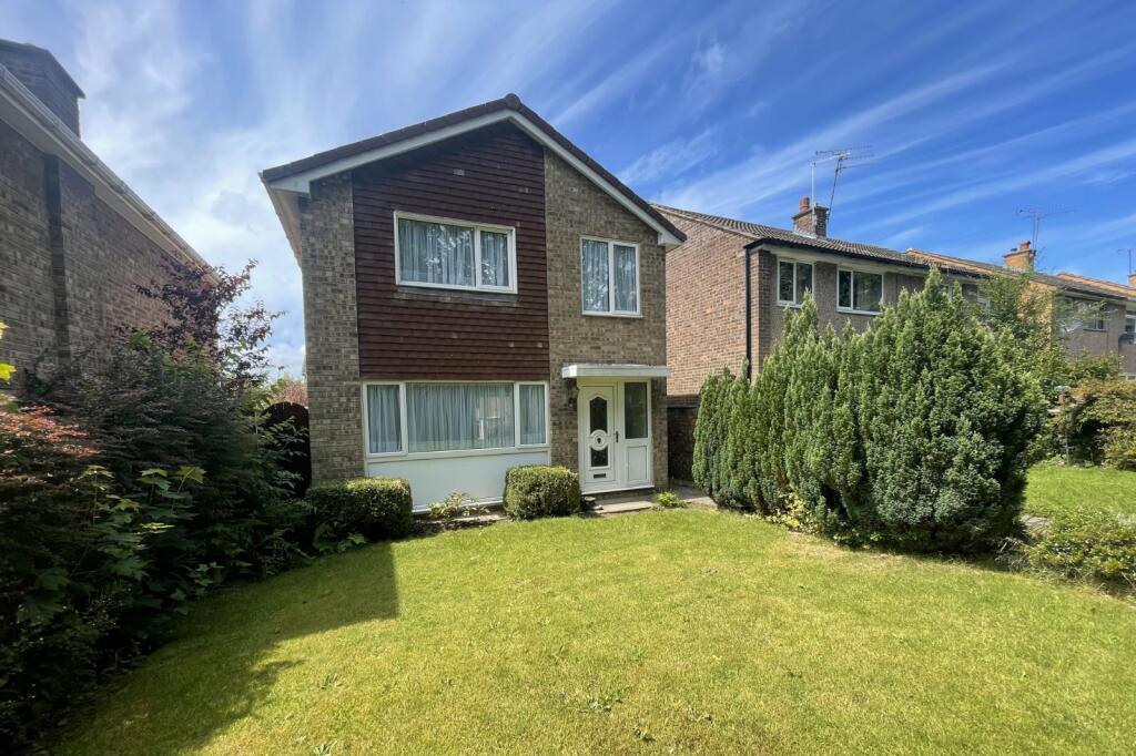 Main image of property: Pennine Walk, Little Sutton, Ellesmere Port, Cheshire, CH66