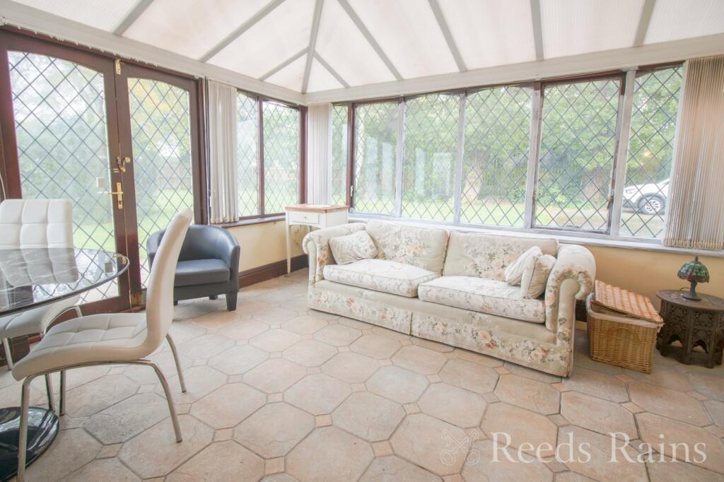 Additional property image - Welsh Road, Ledsham, Ellesmere Port, Cheshire, CH66