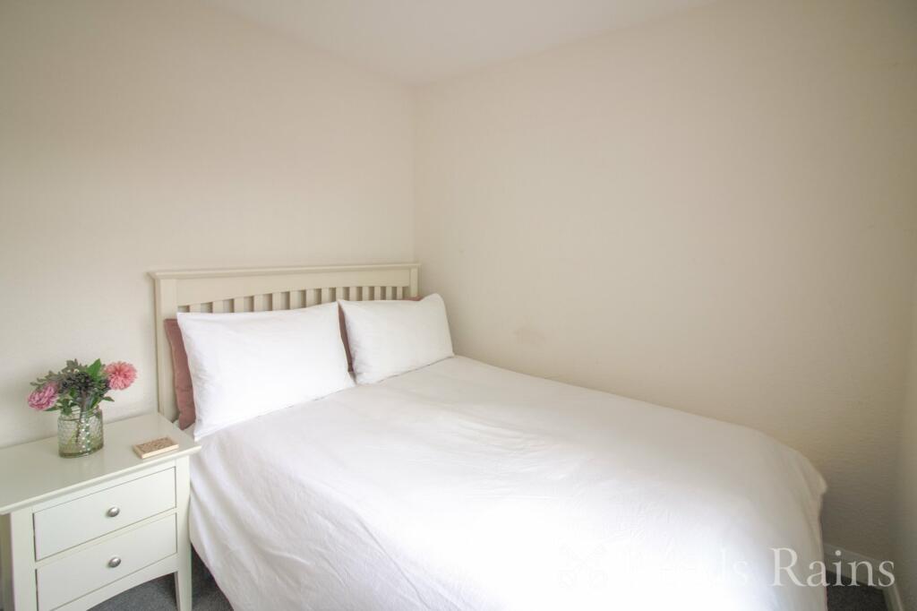 Additional property image - Romiley Road, Ellesmere Port, Cheshire, CH66