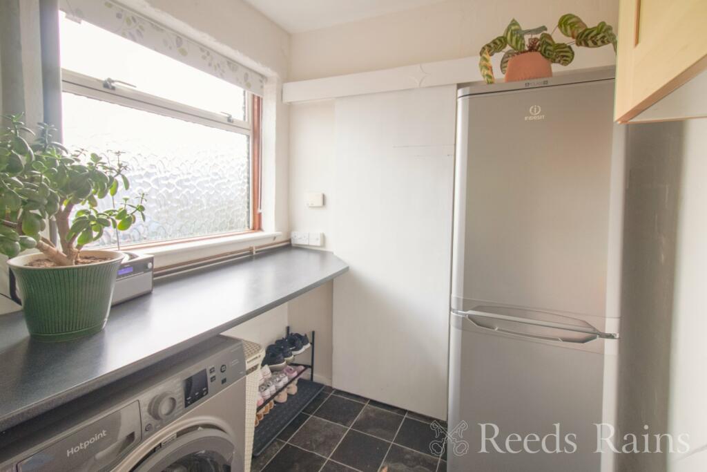 Additional property image - Romiley Road, Ellesmere Port, Cheshire, CH66