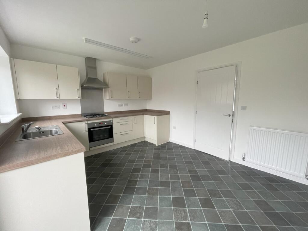 Additional property image - New Lincoln Road, Ellesmere Port, Cheshire, CH65