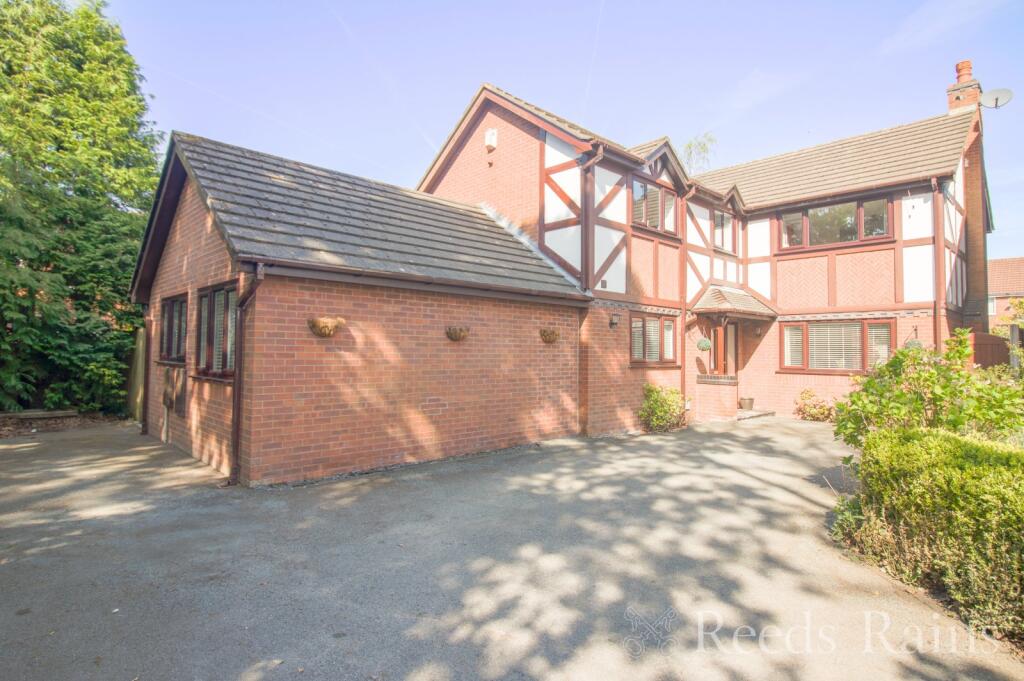 Main image of property: Deeside Close, Whitby, Ellesmere Port, Cheshire, CH65