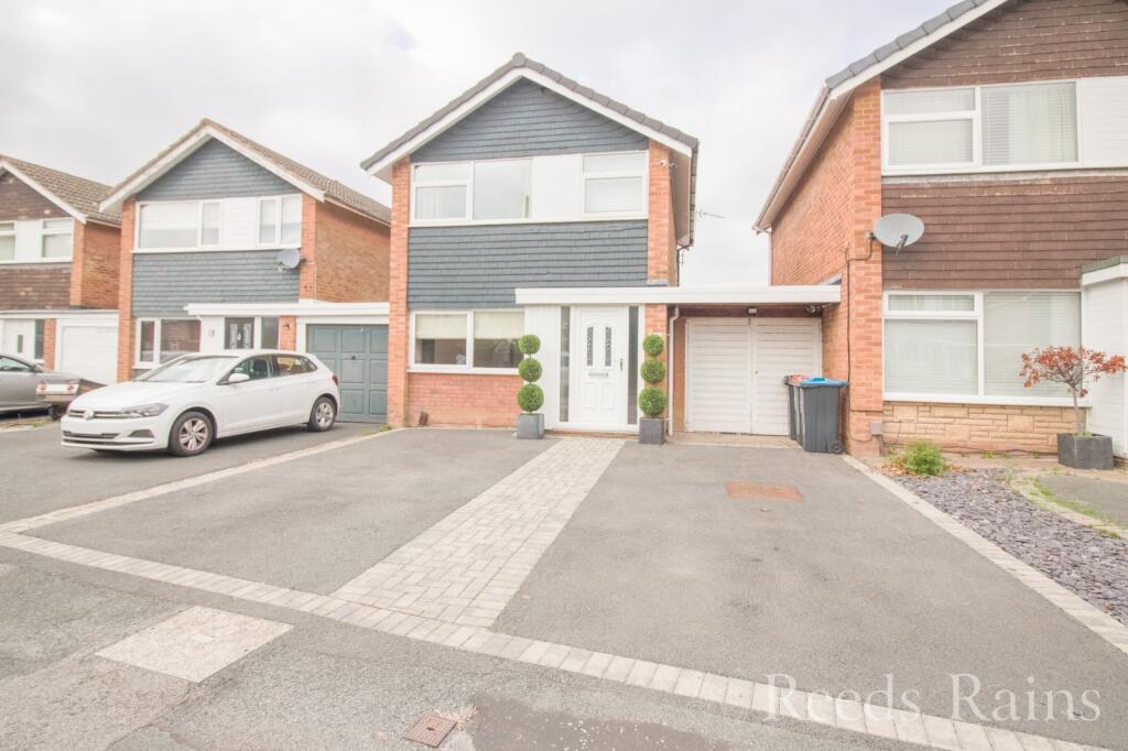 Main image of property: Torridon Grove, Great Sutton, Ellesmere Port, Cheshire, CH66