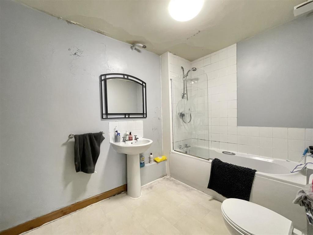 4 bedroom terraced house for sale in Mill Street, Aberystwyth, SY23