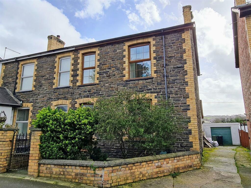 3 bedroom semidetached house for sale in Church Street, Llanbadarn Fawr, Aberystwyth, SY23