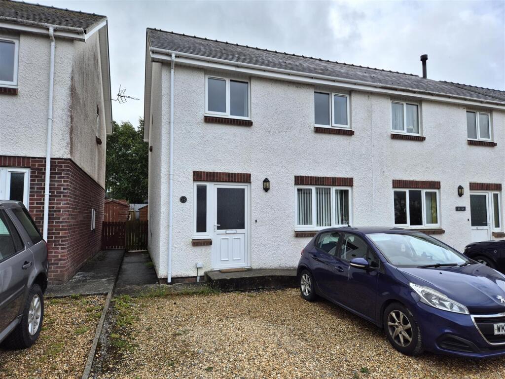 Main image of property: Y Ddol Fach, Penrhyncoch