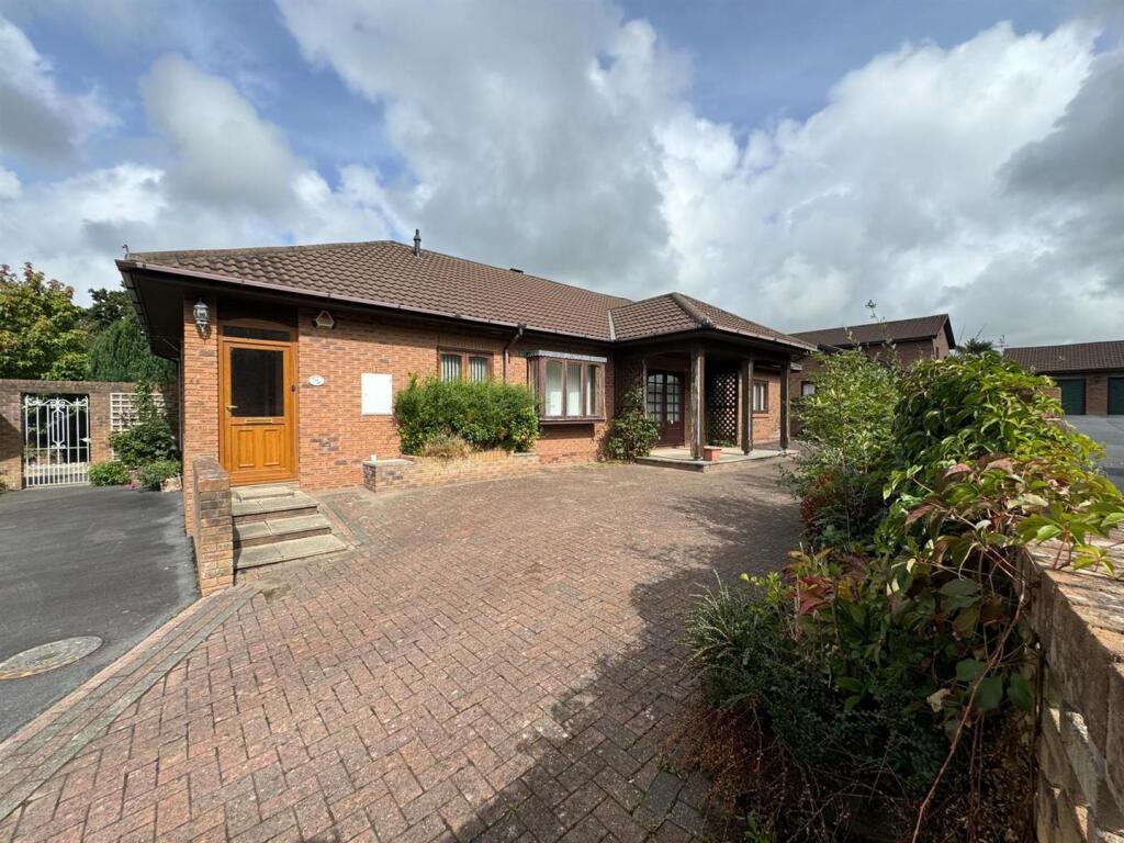 Main image of property: Talar Deg, Llanilar