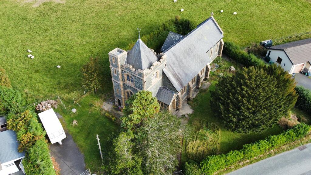 Main image of property: Tal-Y-Bont