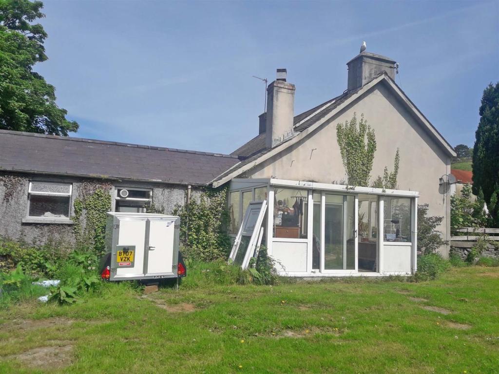 Land for sale in Pwllhobi, Llanbadarn Fawr, Aberystwyth, SY23