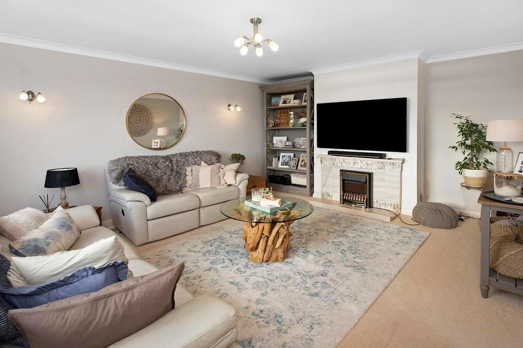 4 bedroom detached house for sale in Forder Lane, TQ14