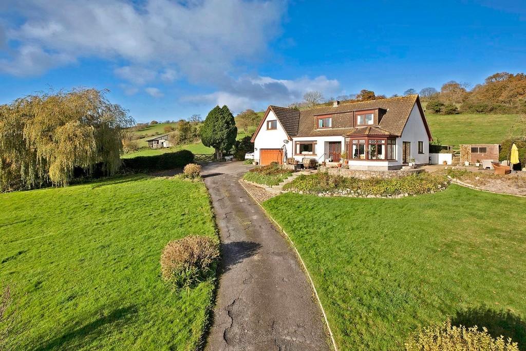 4 bedroom detached house for sale in Forder Lane, TQ14