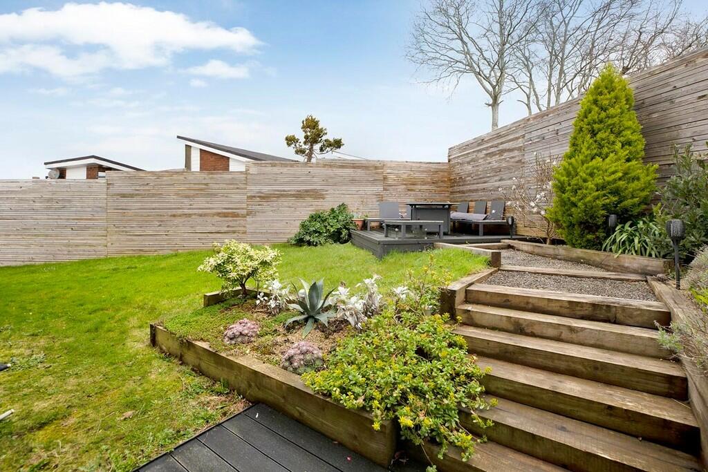 4 bedroom detached house for sale in Higher Road, Teignmouth, TQ14