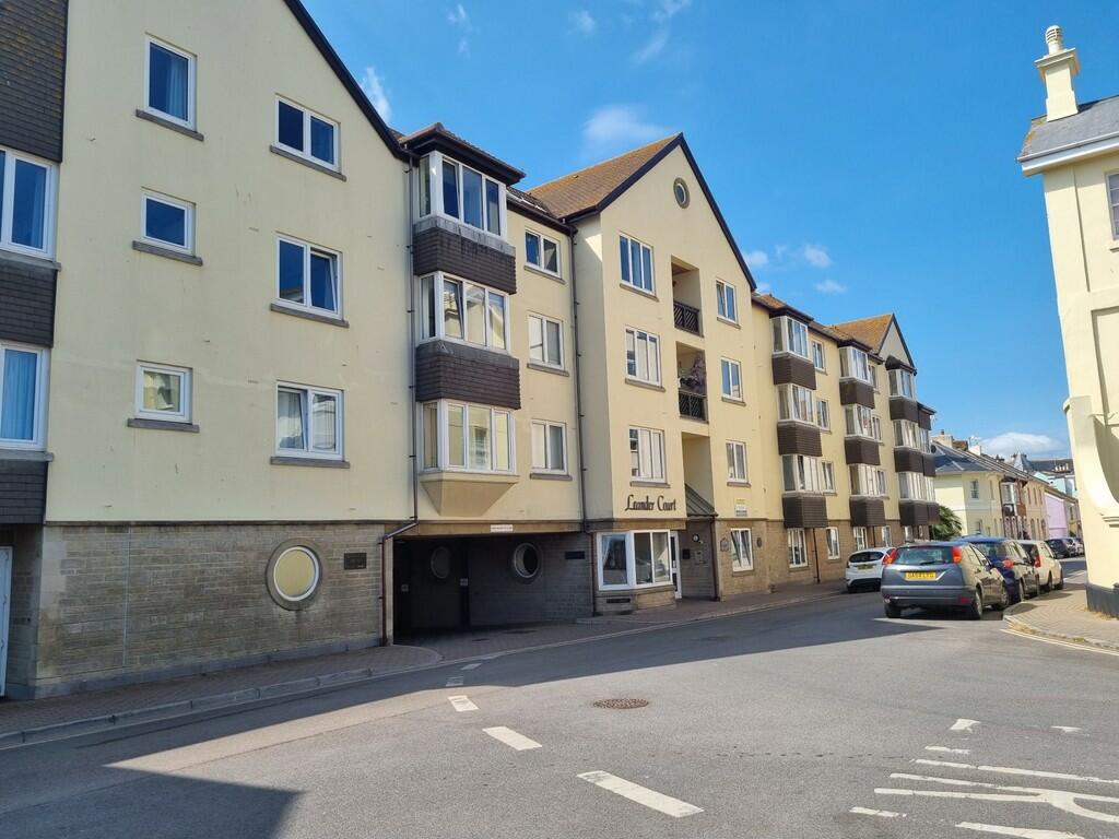 1 bedroom apartment for sale in Strand, Teignmouth, TQ14