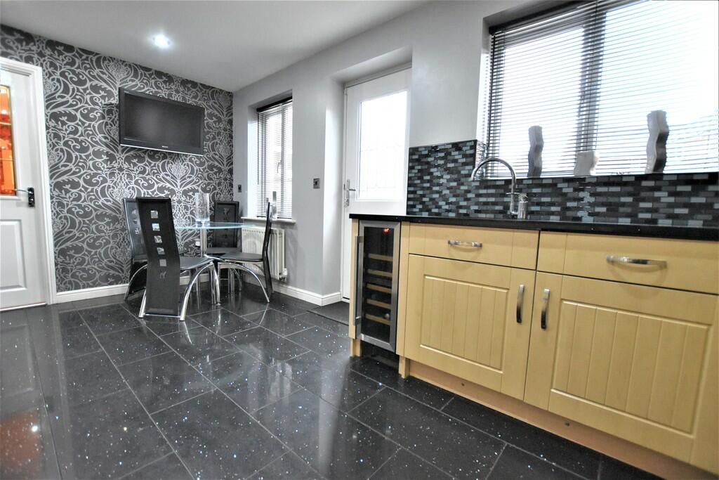 Additional property image - Laurel Avenue, Bolton