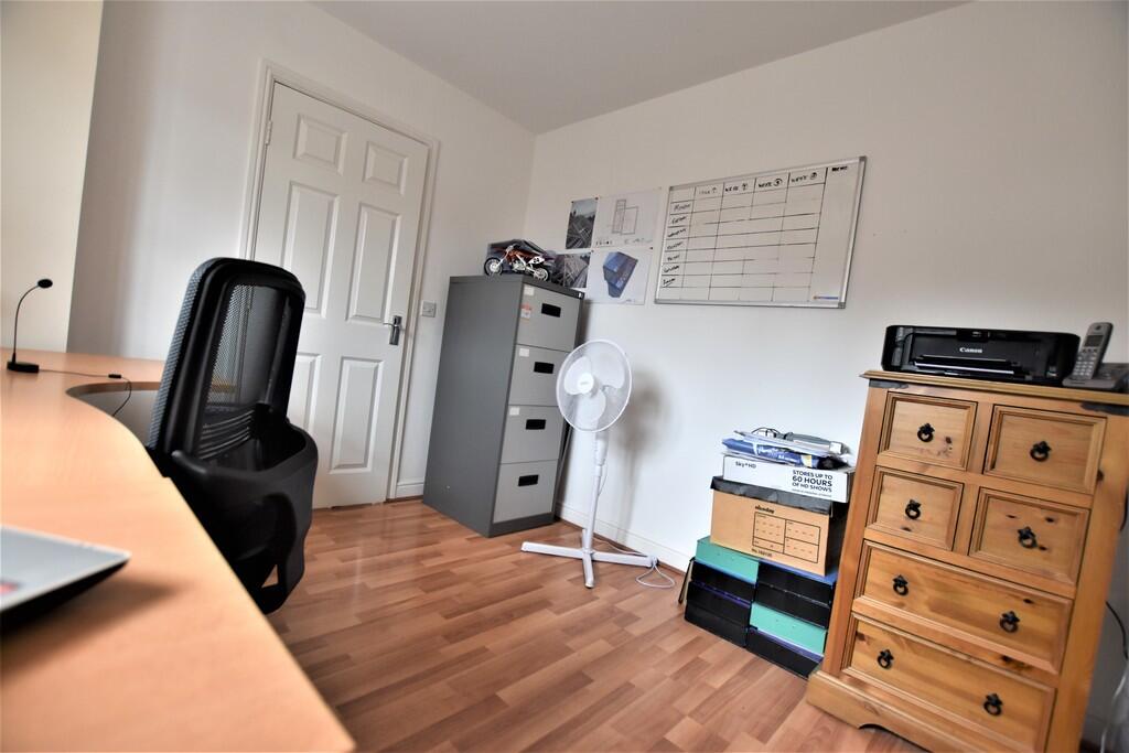 Additional property image - Paramel Avenue, Little Lever, Bolton