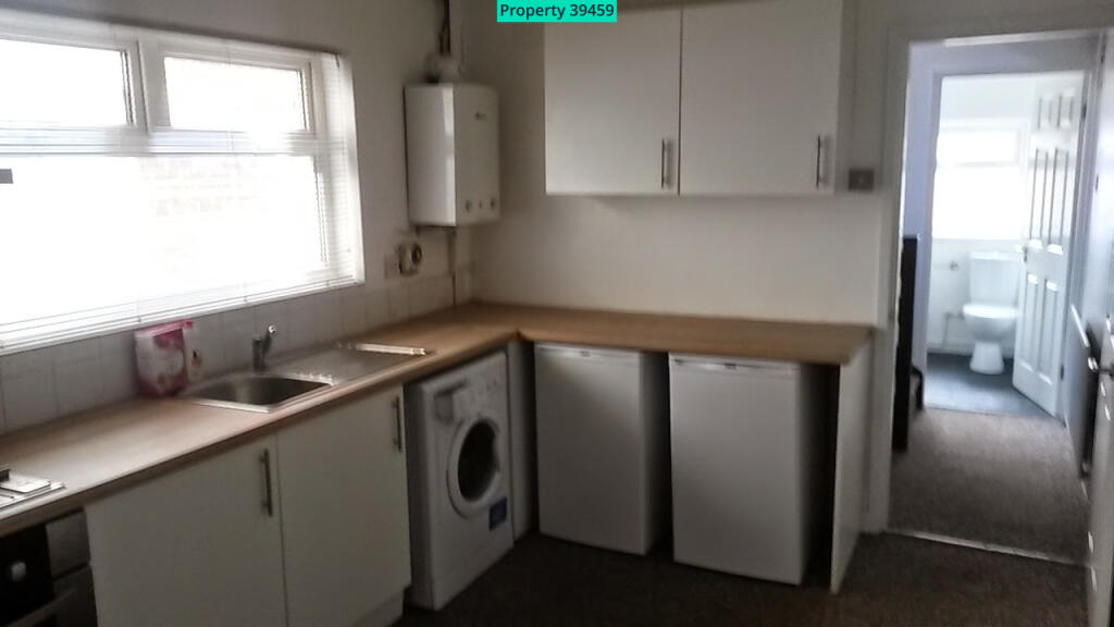 1 bedroom flat for rent in 110 Welford Road, Leicester, LE2 7AB, LE2