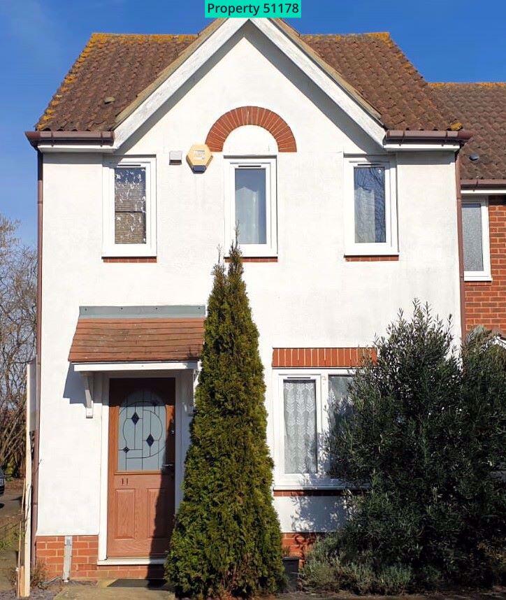 Main image of property: Hedgely Court, Northampton, NN4 8LT