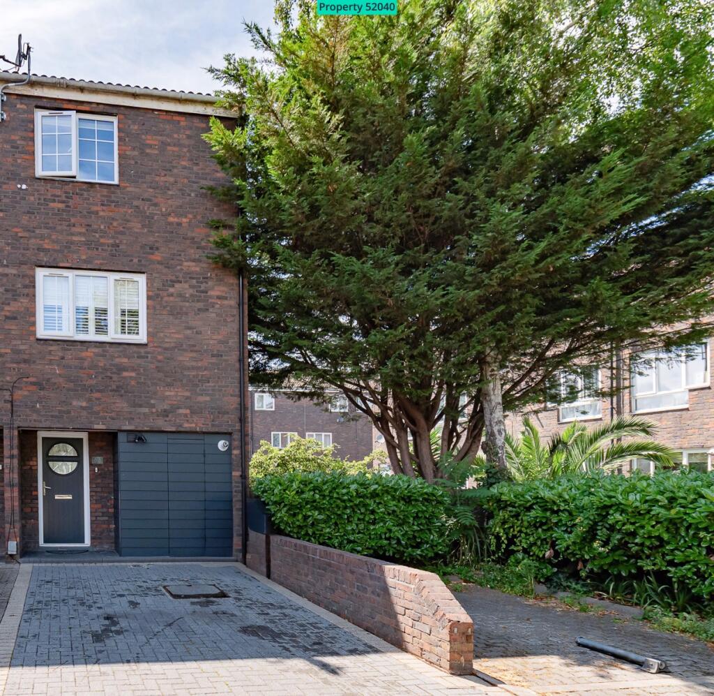 Main image of property: Napier Grove, London, N1 7HX