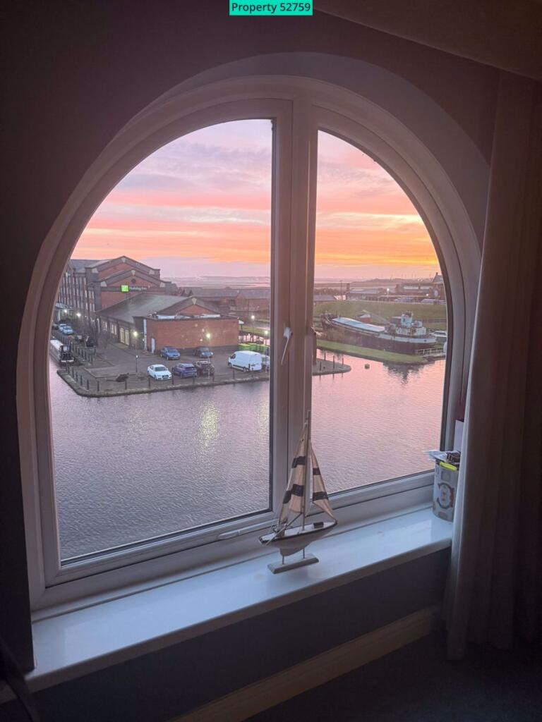 Main image of property: 26 Mendip Place, Raddle Wharf, Dock Street, Ellesmere Port, CH65