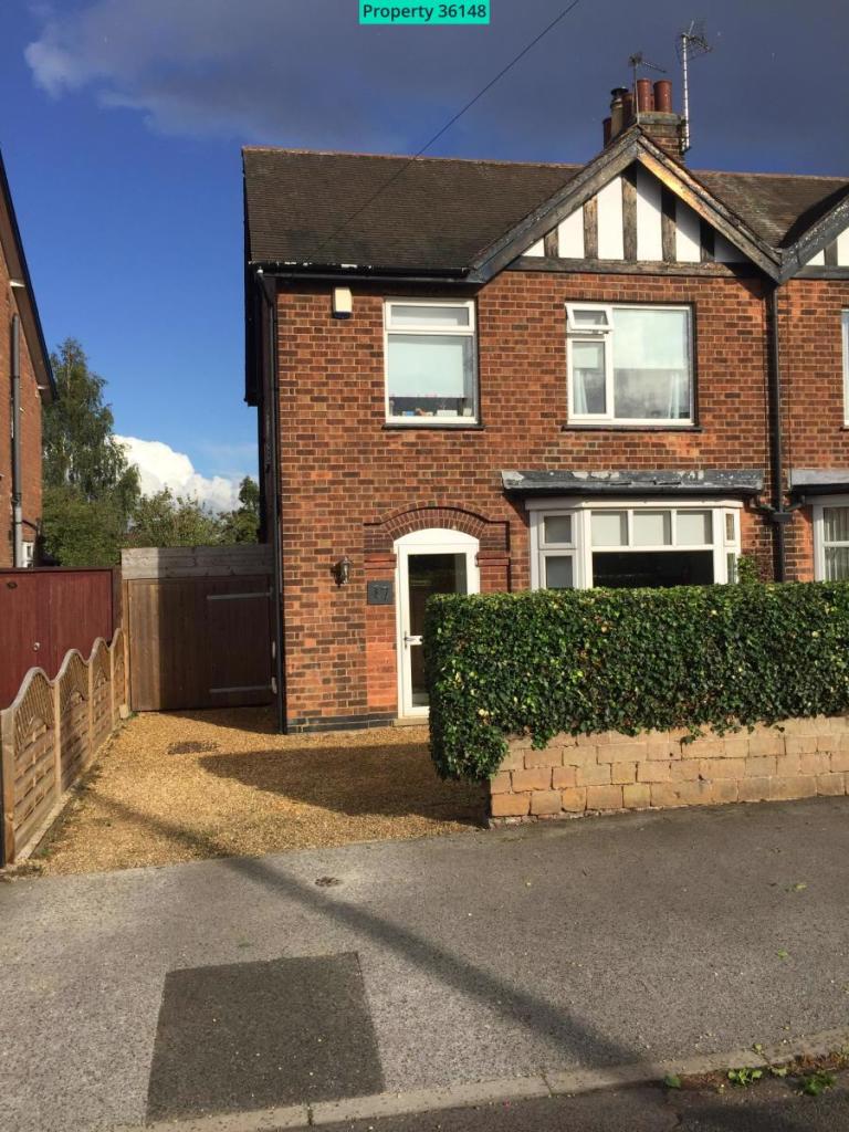 3 bedroom semidetached house for rent in Brockley Road, West Bridgford