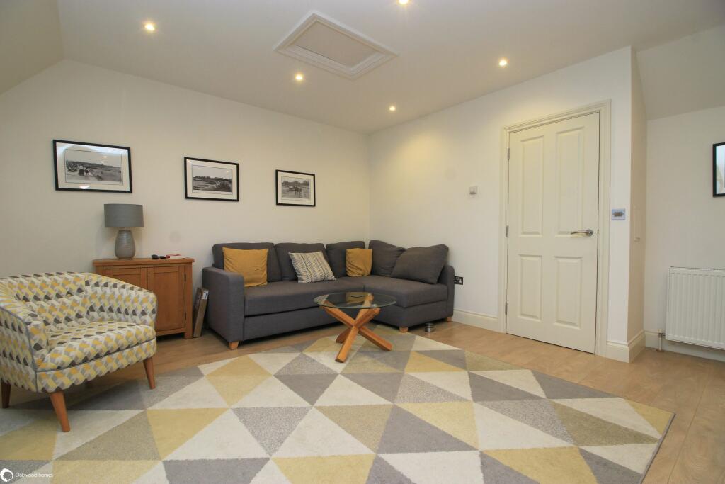 Additional property image - Sea Road, Westgate