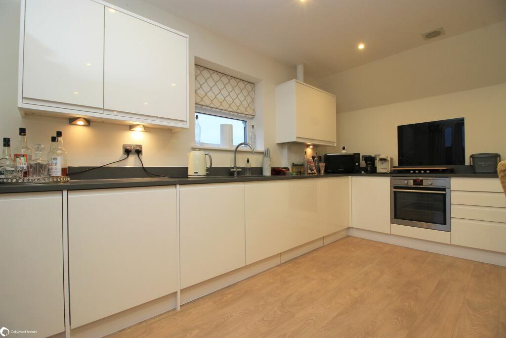 Additional property image - Sea Road, Westgate
