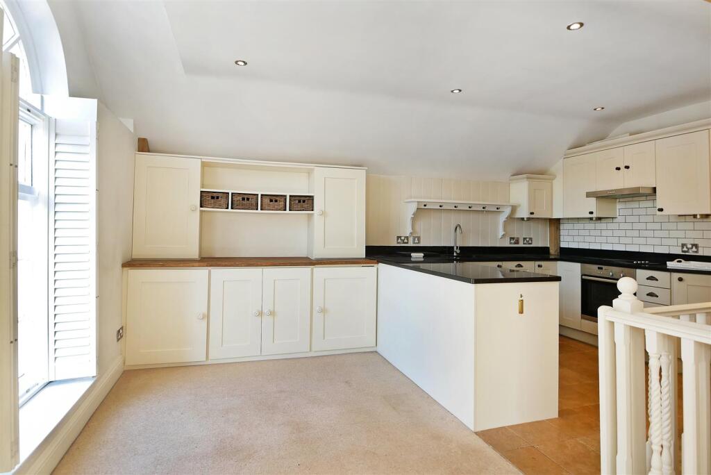 Additional property image - Park Place, Arundel