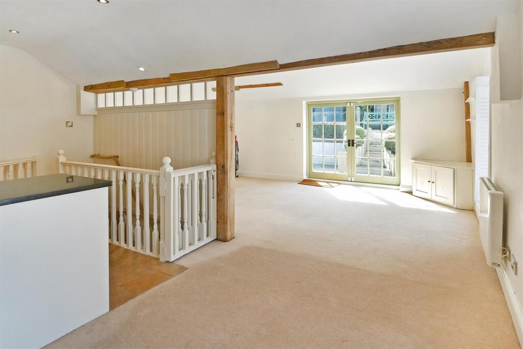 Additional property image - Park Place, Arundel