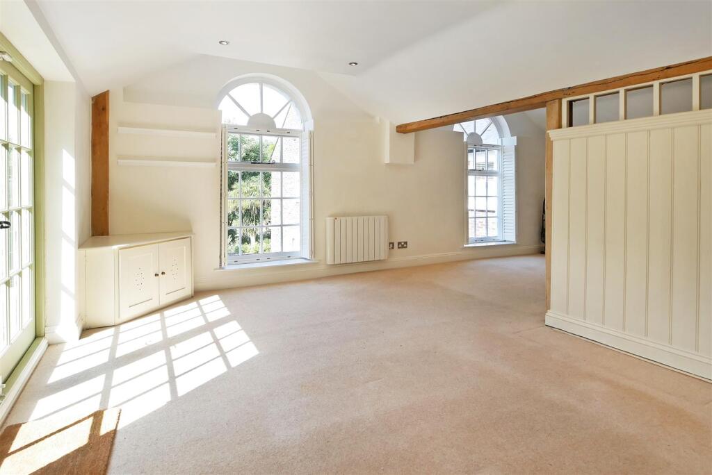 Additional property image - Park Place, Arundel