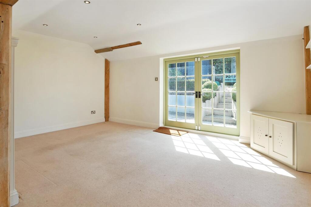 Additional property image - Park Place, Arundel