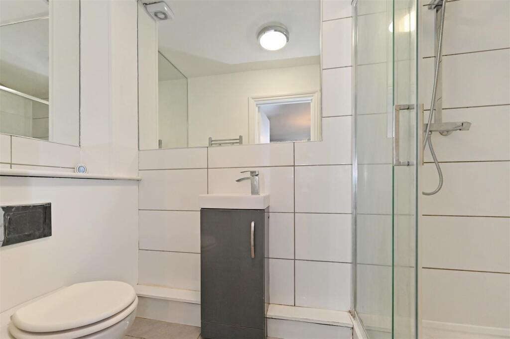 Additional property image - Tarrant Wharf, Arundel